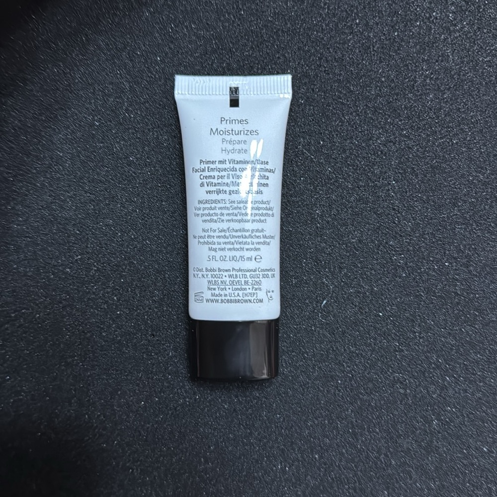 Bobbi Brown vitamin enriched face base - Picture 2 of 2